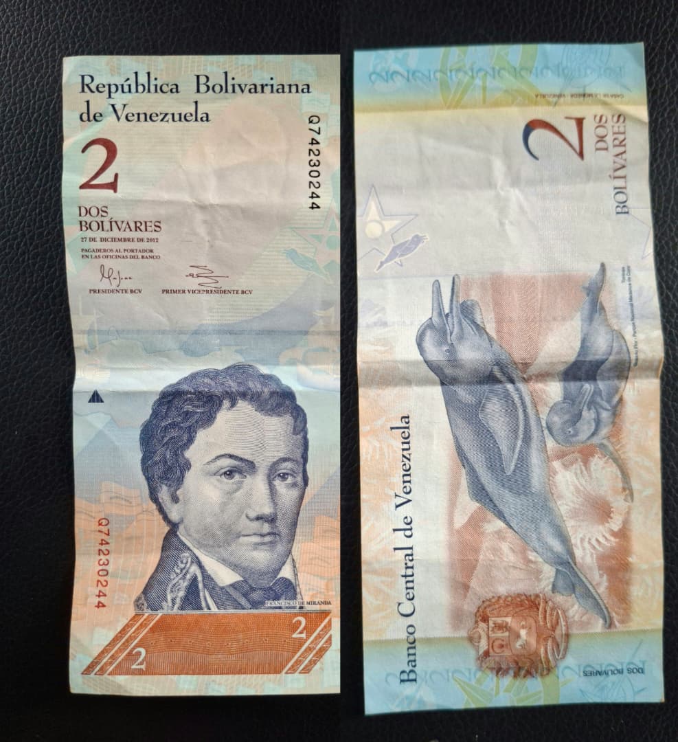 2 bolivares 2012