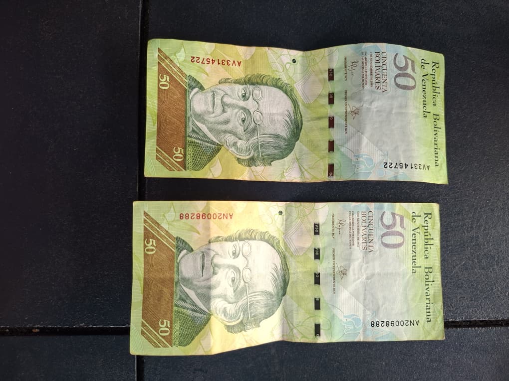 50 bolivares 5 noviembre 2015