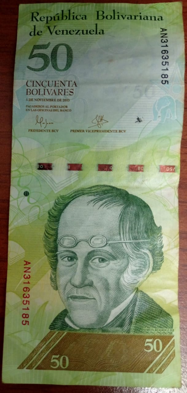Billete de 50Bs 05/11/2015