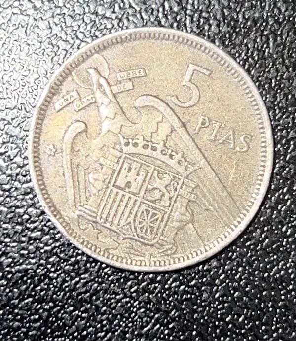 5 pesetas de 1957