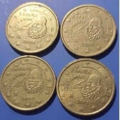 12☆☆ Vendo lote 4 monedas de 10 céntimos de euro ( higienizadas ) de España de los años 1999 al 2003