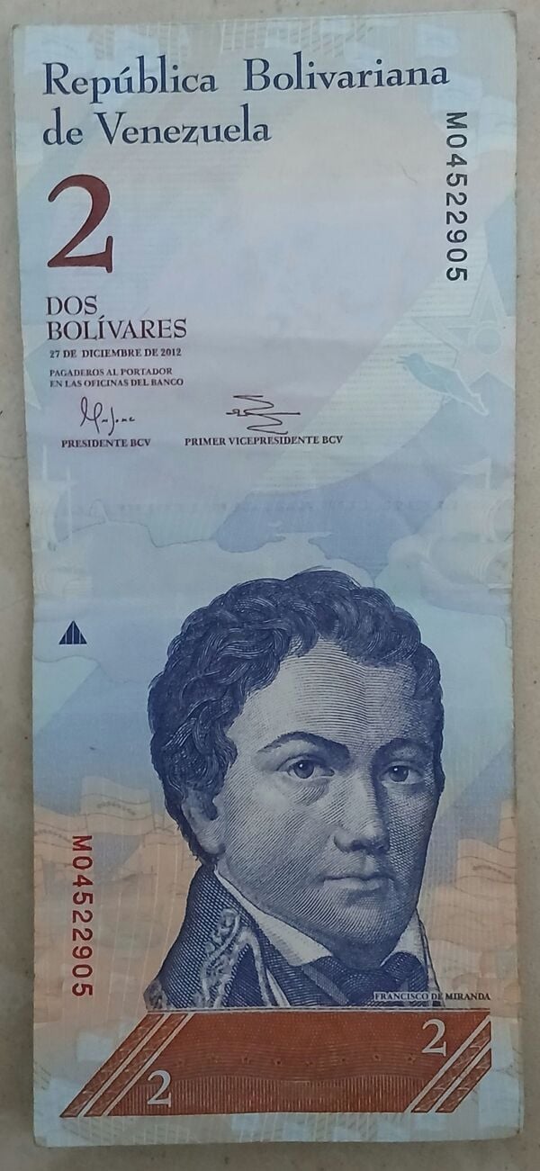 Billete de 2bs 27 DIC 2012