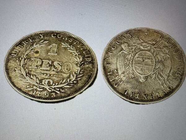 URUGUAY 1 PESO 1893