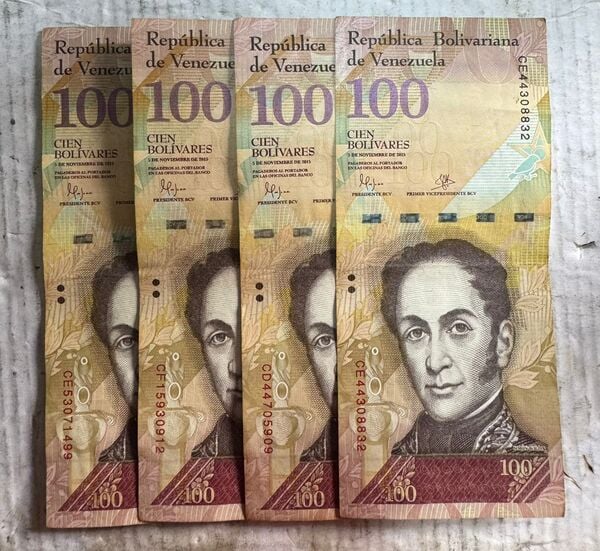 Billete de 100