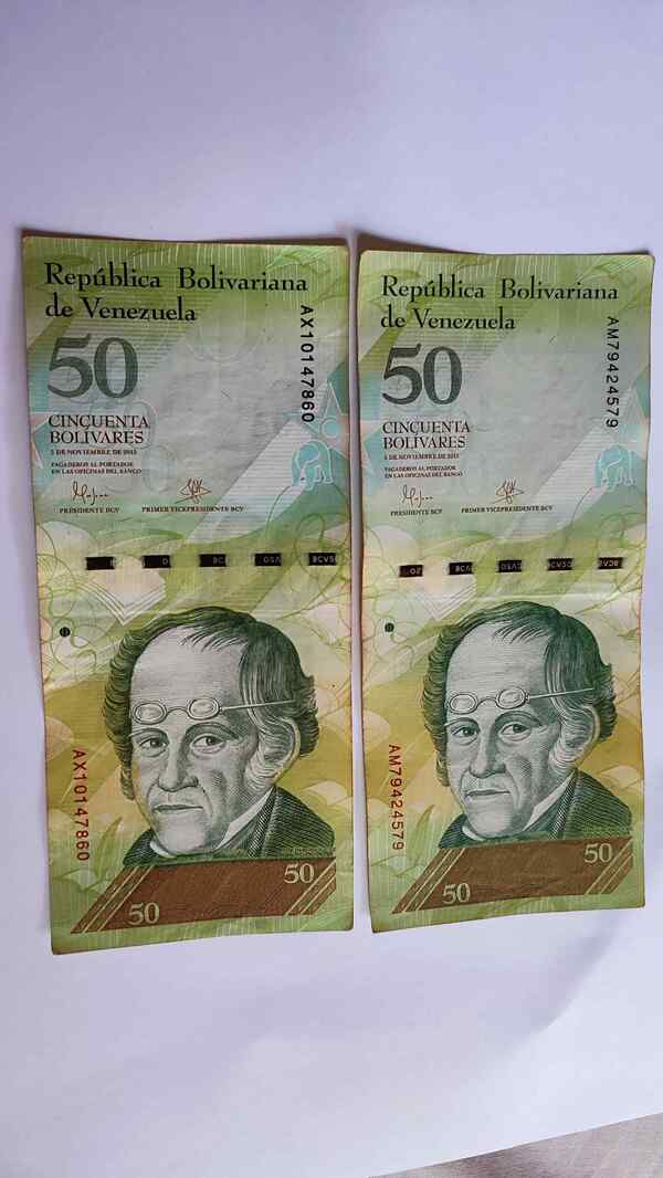 2 Billete de 50 bolivares  año 2015