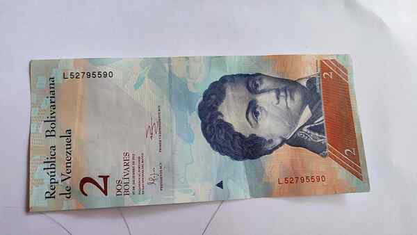 Billete de 2 bolivares año 2012