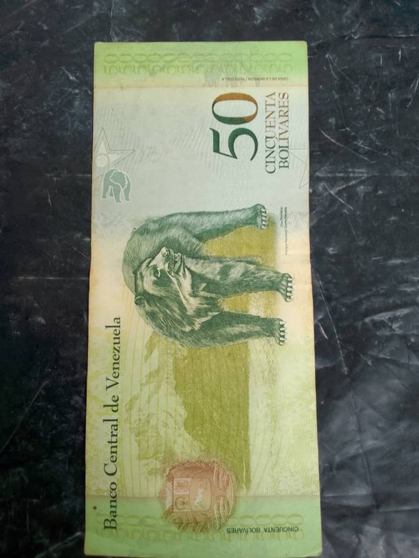 4 Billetes de 50 bolivares año 2015