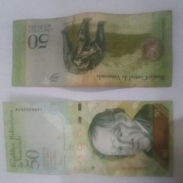 Billete de 50 bolívares 5 de noviembre de 2015