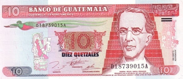 10 quetzales