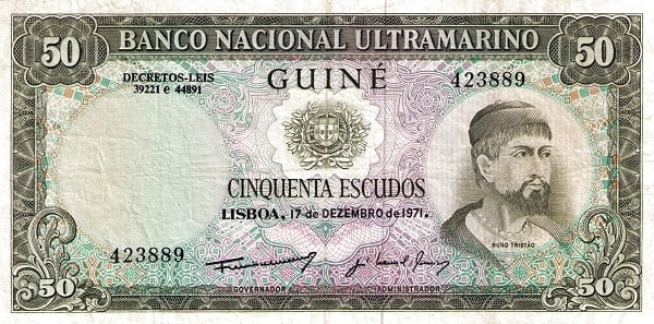 50 escudos