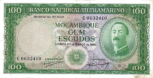 100 Escudos