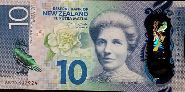 10 Dollars