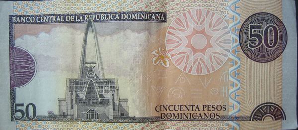 50 Pesos Dominicanos