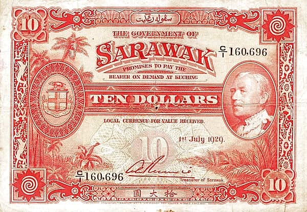 10 dólares