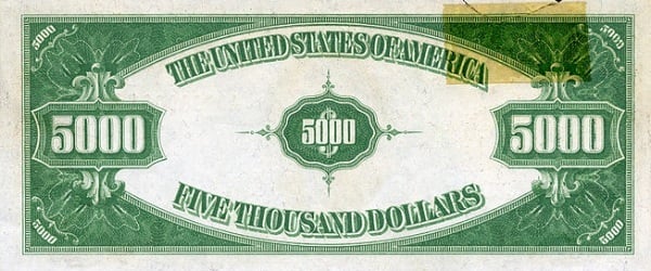 5000 dólares