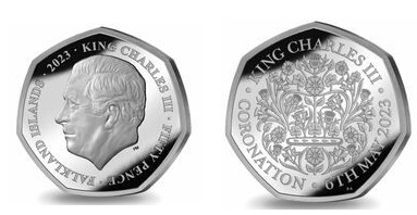50 pence (Coronación de Carlos III)