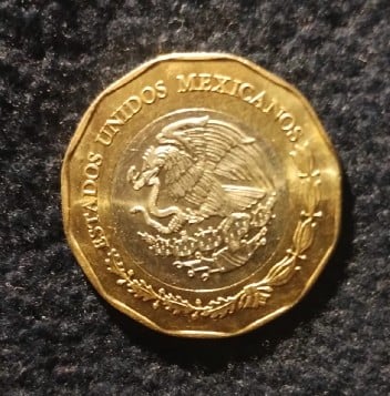 Foto 2 Moeda não identificada: 1821 Bicentenario de la independencia nacional