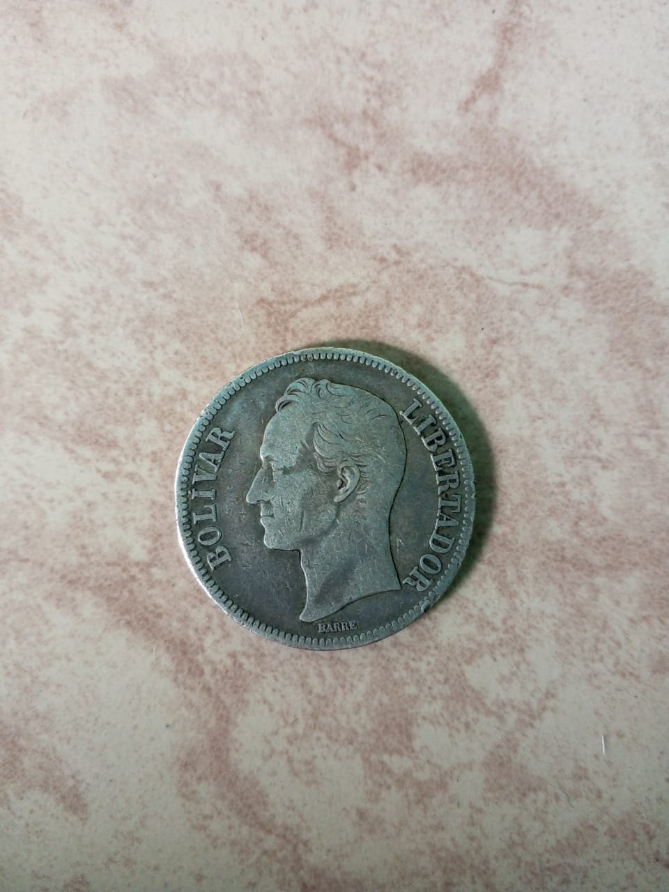 Foto 1 Moeda não identificada: moneda venezolana