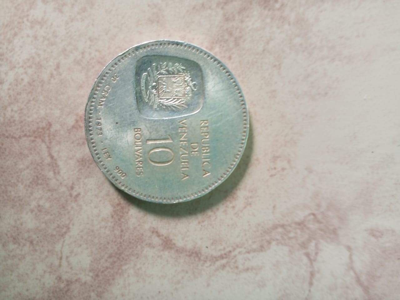 Foto 1 Moeda não identificada: moneda de 10 bolivares