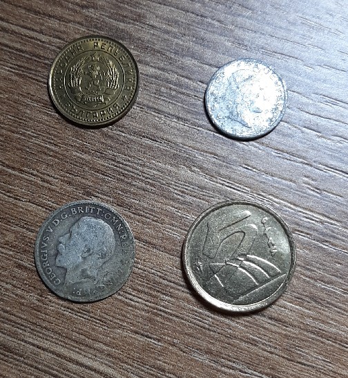 Foto 2 Moeda não identificada: Moneda sin identificar