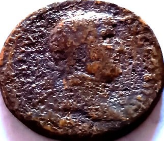 Foto 1 Moeda não identificada: Me pueden ayudar a identificar está moneda?